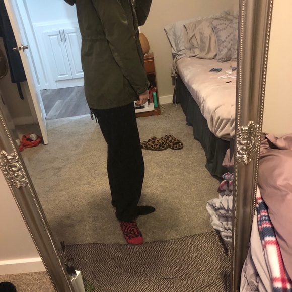 Army green jacket - Picture 2 of 4